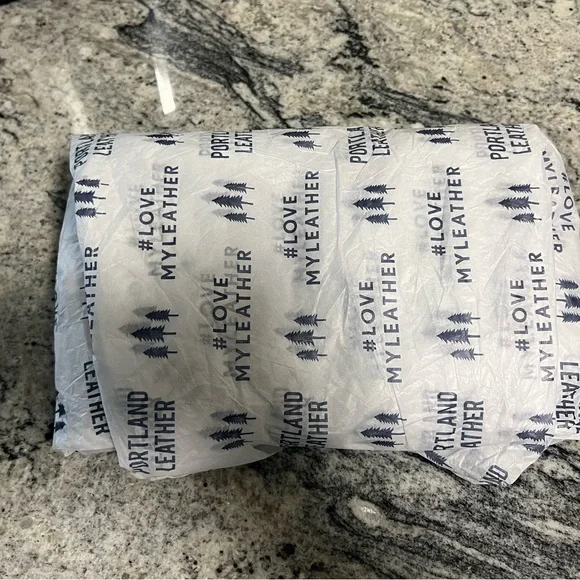 Portland leather goods Mini Metro crossbody Brown Leather Crossbody Bag - Picture 14 of 14